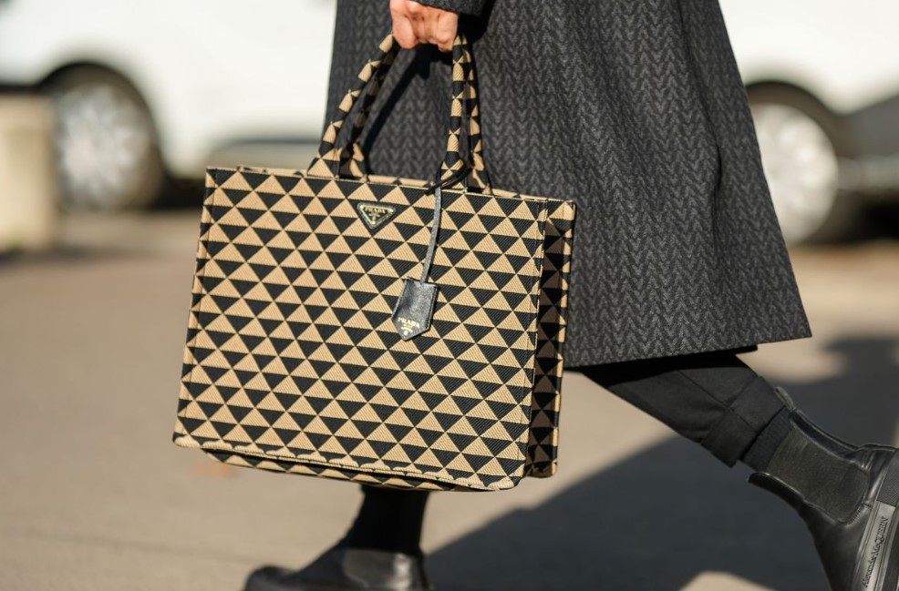 The Ultimate Guide to Buying Branded Tote Bags Online: Why It’s Worth the Investment